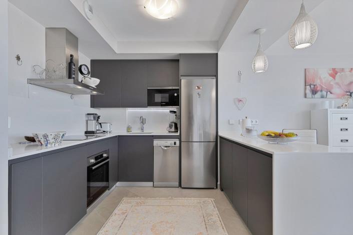 Image No.5-2 Bed Apartment for sale