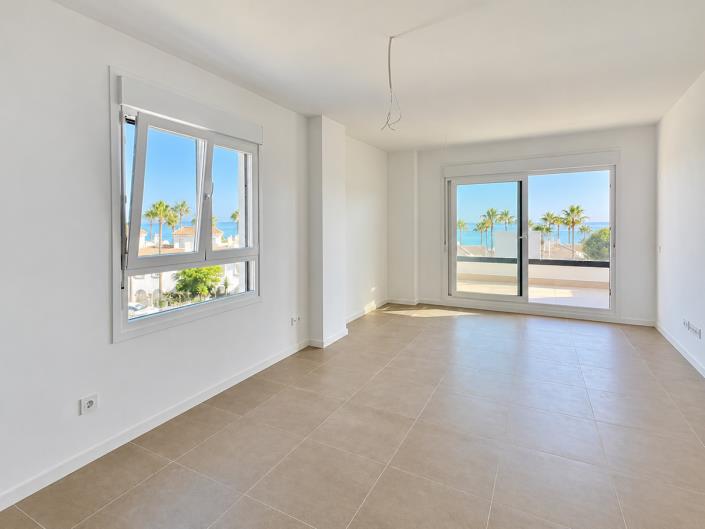 Image No.3-3 Bed Apartment for sale