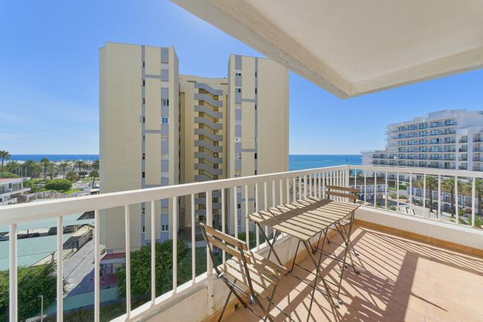 Image No.12-3 Bed Apartment for sale