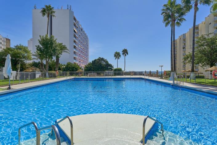 Image No.15-3 Bed Apartment for sale
