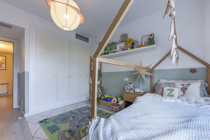 Image No.14-2 Bed Apartment for sale