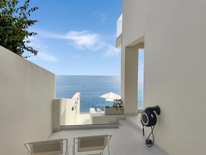 Image No.19-4 Bed Semi-Detached for sale