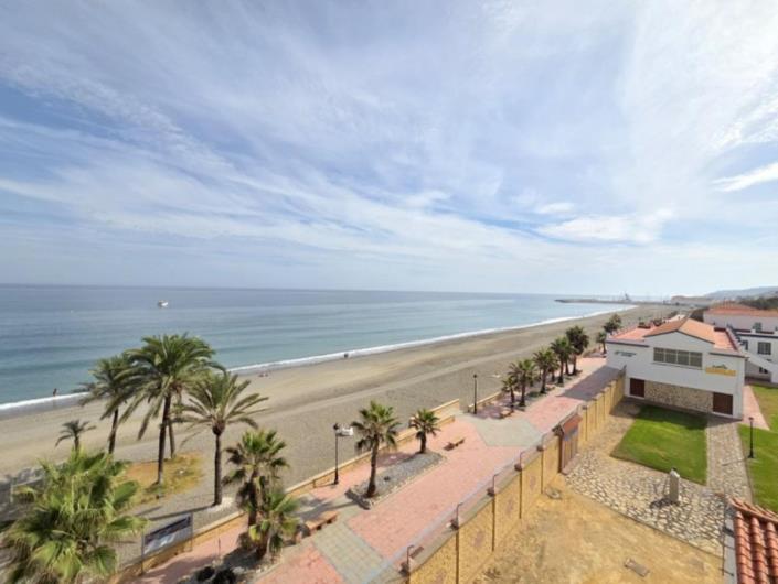 Image No.13-3 Bed Apartment for sale
