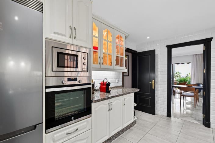 Image No.5-3 Bed Villa / Detached for sale