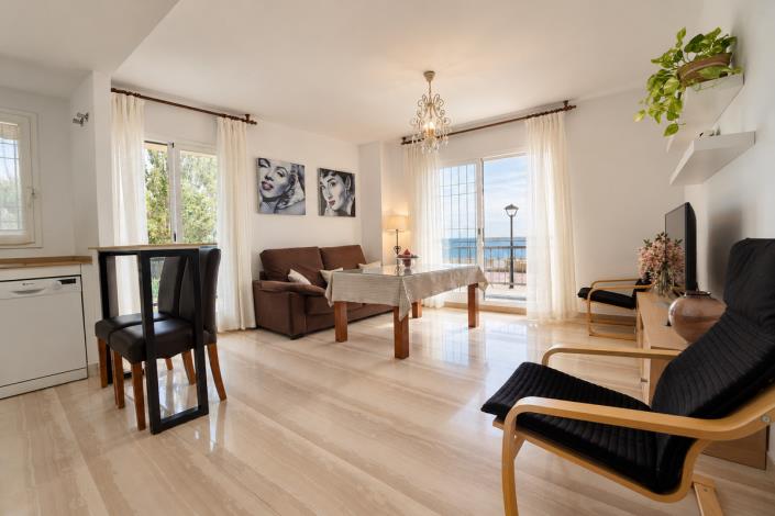 Image No.5-2 Bed Apartment for sale