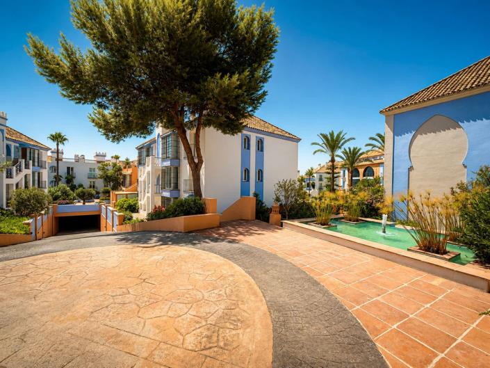 Image No.20-2 Bed Apartment for sale