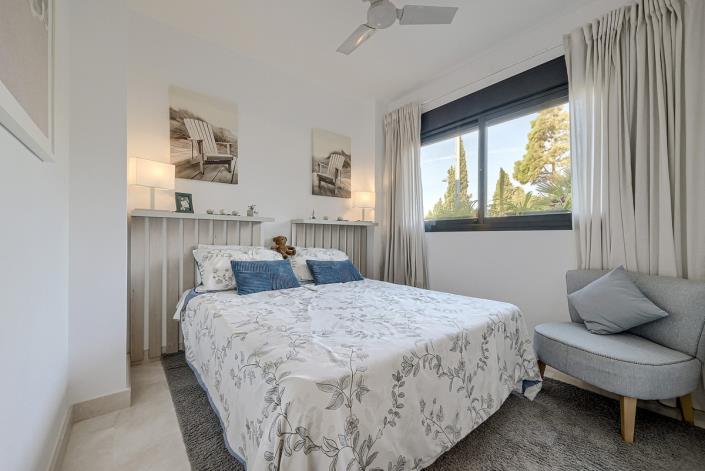 Image No.12-2 Bed Apartment for sale