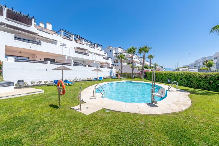 Image No.17-2 Bed Apartment for sale