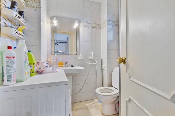 Image No.8-2 Bed Apartment for sale