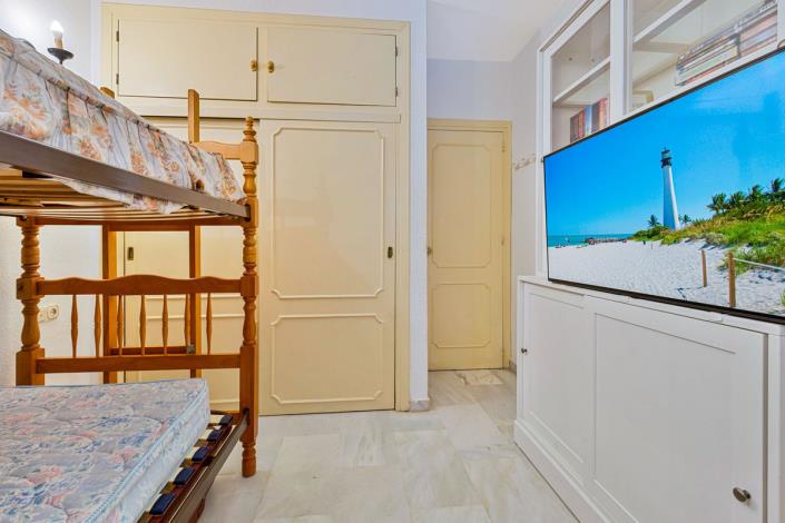Image No.13-2 Bed Apartment for sale