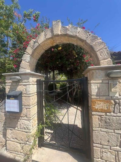 Image No.2-Maison / Villa de 4 chambres à vendre à Tala