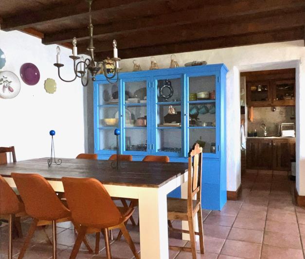 Image No.6-2 Bed House for sale