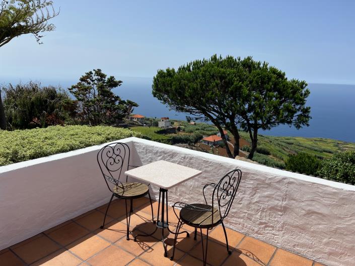 Image No.14-2 Bed House for sale