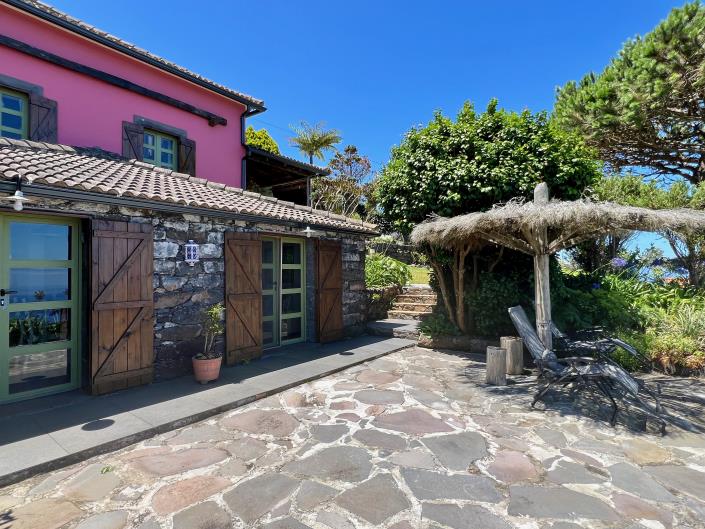 Image No.15-2 Bed House for sale