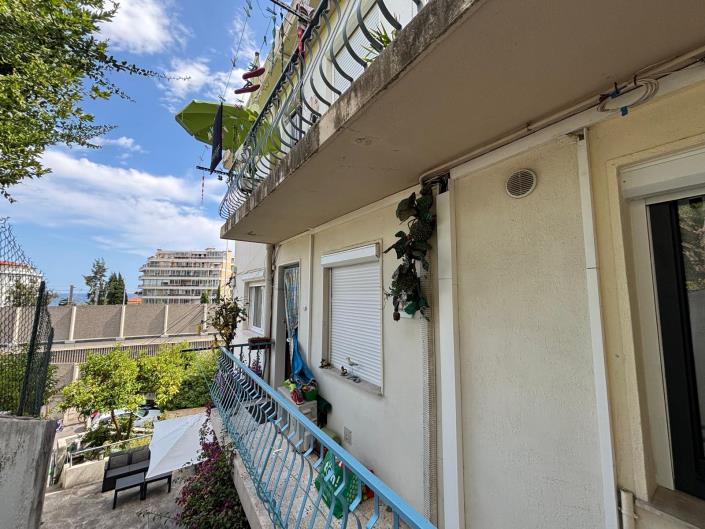 Image No.2-Appartement de 1 chambre à vendre à Nice