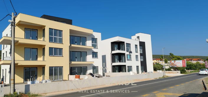 Image No.2-2 Bed Apartment for sale