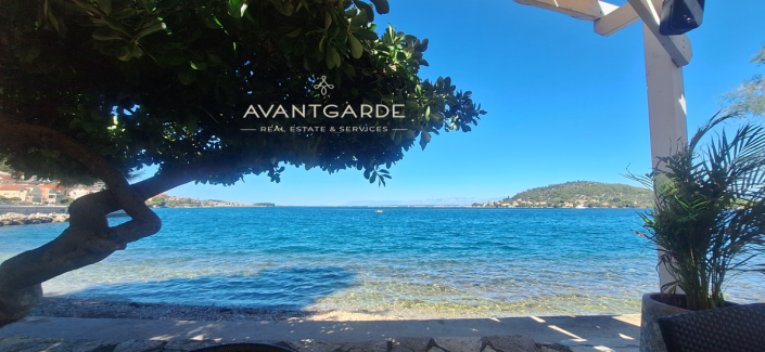 Image No.10-2 Bed House for sale