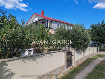 1 - Obrovac, Maison