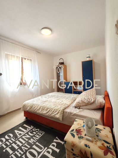 Image No.14-5 Bed House for sale