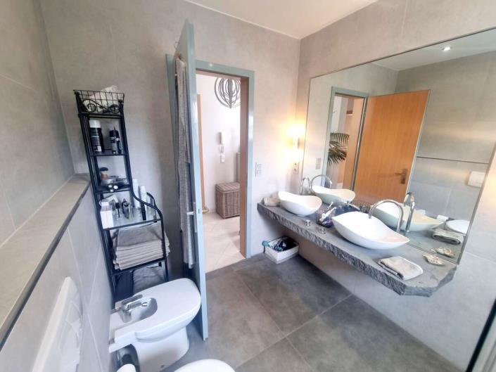 Image No.42-3 Bed Villa for sale