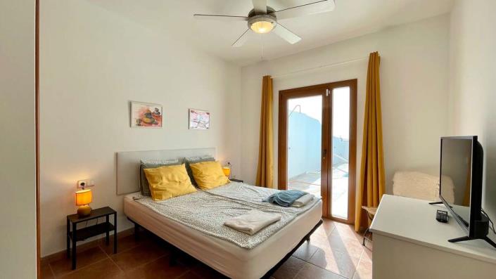 Image No.8-3 Bed Villa for sale