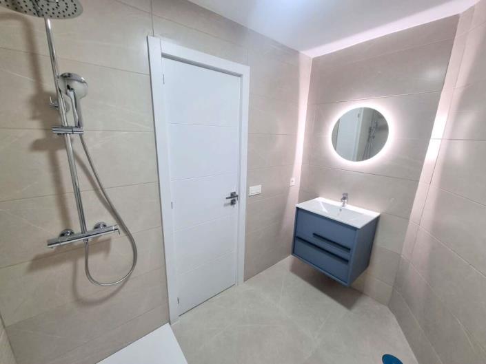 Image No.30-3 Bed Apartment for sale