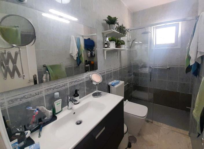 Image No.8-3 Bed Apartment for sale