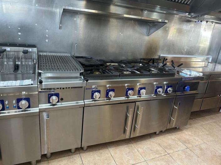 Image No.10-Commercial for sale