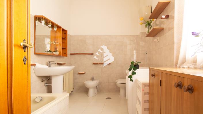 Image No.14-Appartement de 2 chambres à vendre à Pomezia