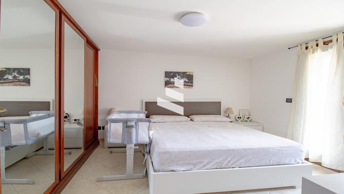 Image No.9-2 Bed Cottage for sale