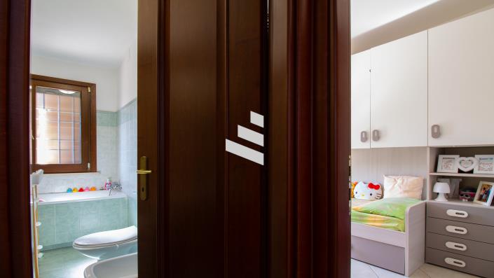 Image No.11-2 Bed Cottage for sale