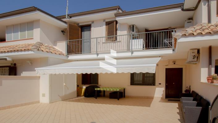 Image No.18-2 Bed Cottage for sale