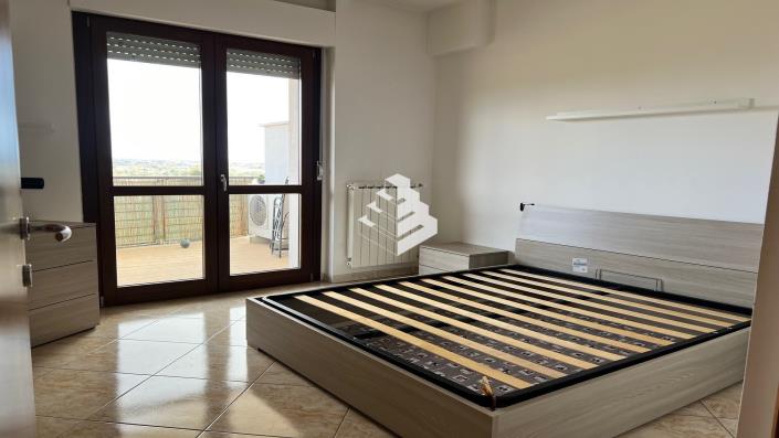 Image No.10-Appartement de 1 chambre à vendre à Pomezia