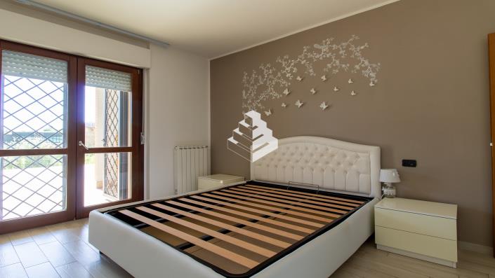 Image No.15-Appartement de 2 chambres à vendre à Pomezia