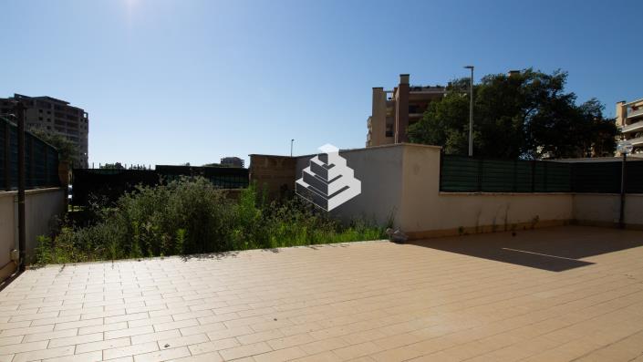 Image No.4-Appartement de 2 chambres à vendre à Pomezia