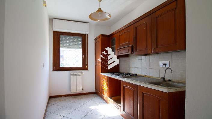 Image No.7-Appartement de 2 chambres à vendre à Pomezia