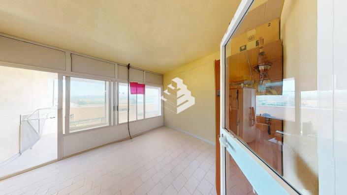 Image No.12-Appartement de 2 chambres à vendre à Pomezia