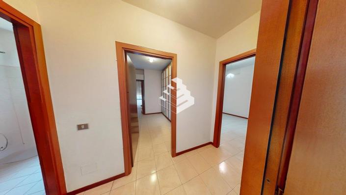 Image No.15-Appartement de 2 chambres à vendre à Pomezia