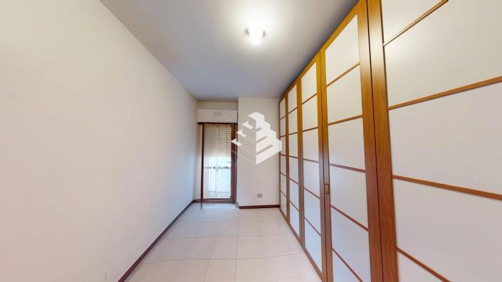 Image No.19-Appartement de 2 chambres à vendre à Pomezia