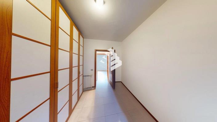 Image No.18-Appartement de 2 chambres à vendre à Pomezia