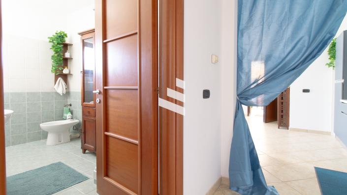 Image No.12-1 Bed Apartment for sale