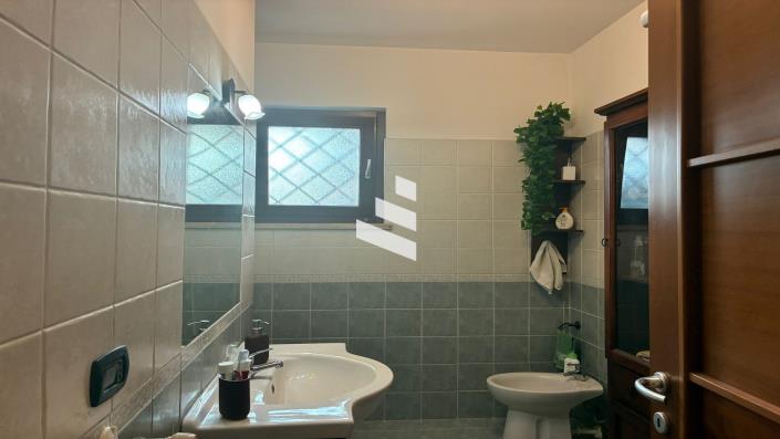 Image No.13-1 Bed Apartment for sale