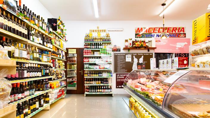 Image No.13-3 Bed Commercial for sale