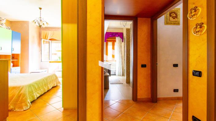 Image No.10-3 Bed Apartment for sale