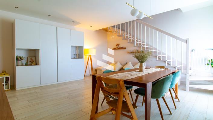 Image No.4-Chalet de 3 chambres à vendre à Pomezia