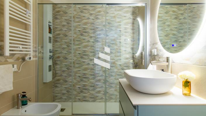 Image No.16-Chalet de 3 chambres à vendre à Pomezia