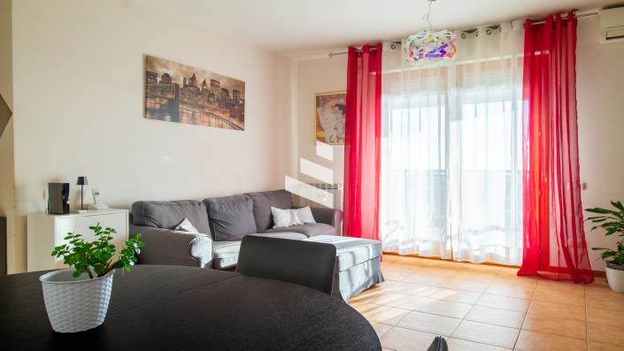 Image No.5-Appartement de 2 chambres à vendre à Pomezia