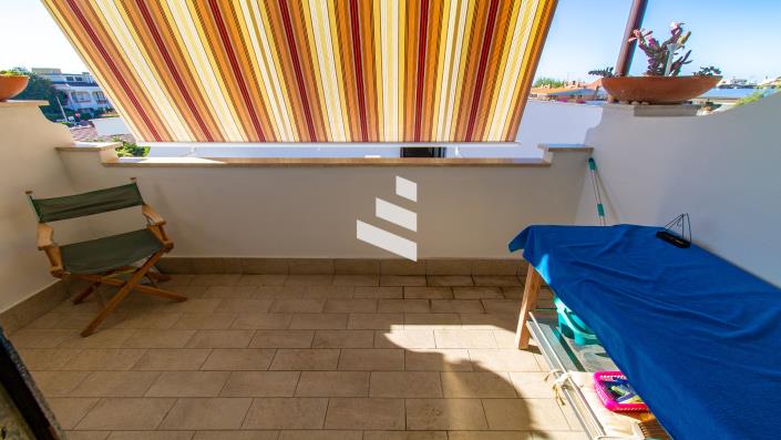 Image No.10-1 Bed Apartment for sale