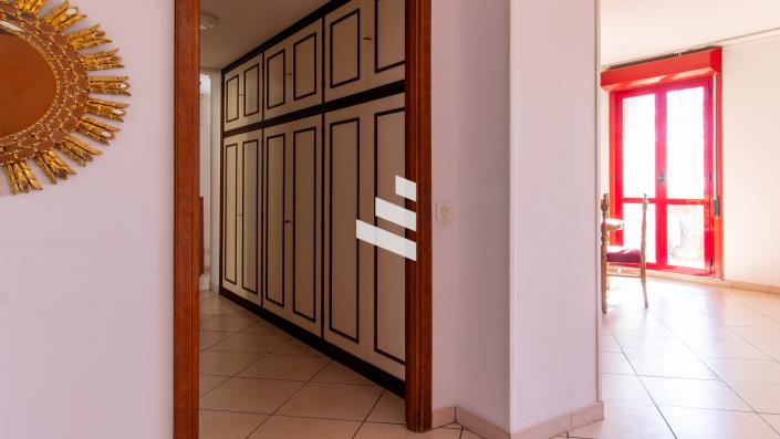 Image No.10-3 Bed Apartment for sale