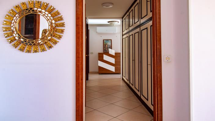 Image No.11-3 Bed Apartment for sale